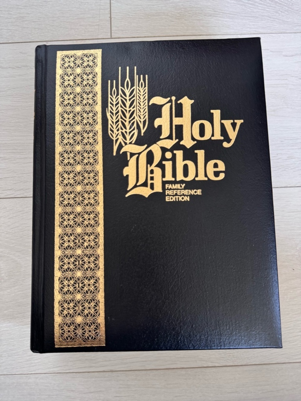 Large Holy Bible Family Reference Edition Leather Bound 1971